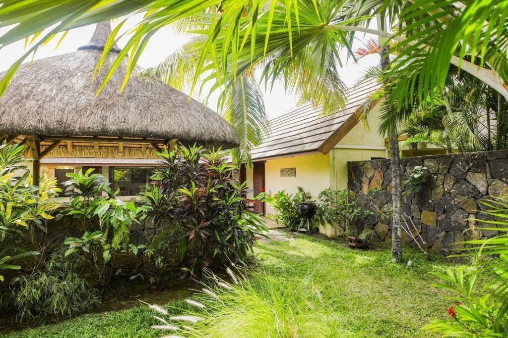Villa Tropicale Balinaise Intimiste Grand Baie Exteriör bild